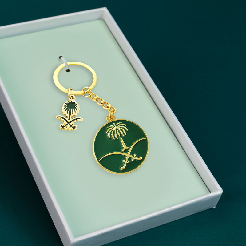 Custom Zinc Alloy Die-Cast Enamel Hand-Polished Saudi National Emblem Palm Tree and Swords National Day Promotional Gold Keychain