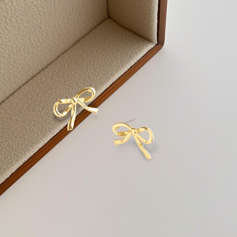 Fashion Lightweight Luxury Allergy-Free Earrings Wholesale Custom Minimalist Chic Accessories Sweet Elegant Style from Source CHN Manufacturer